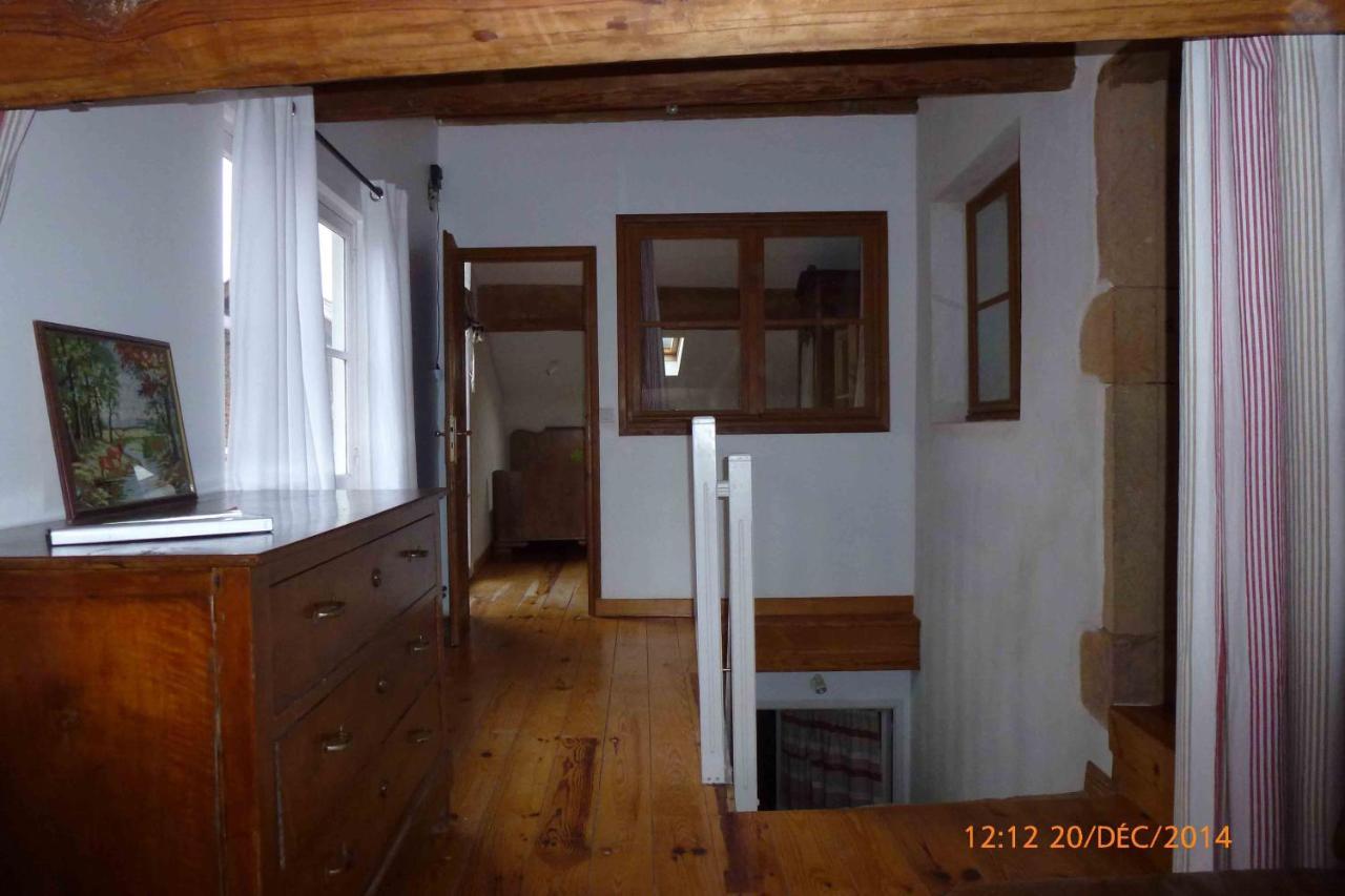 Gite Le Grenier Des Maraichers Albigny Exterior photo