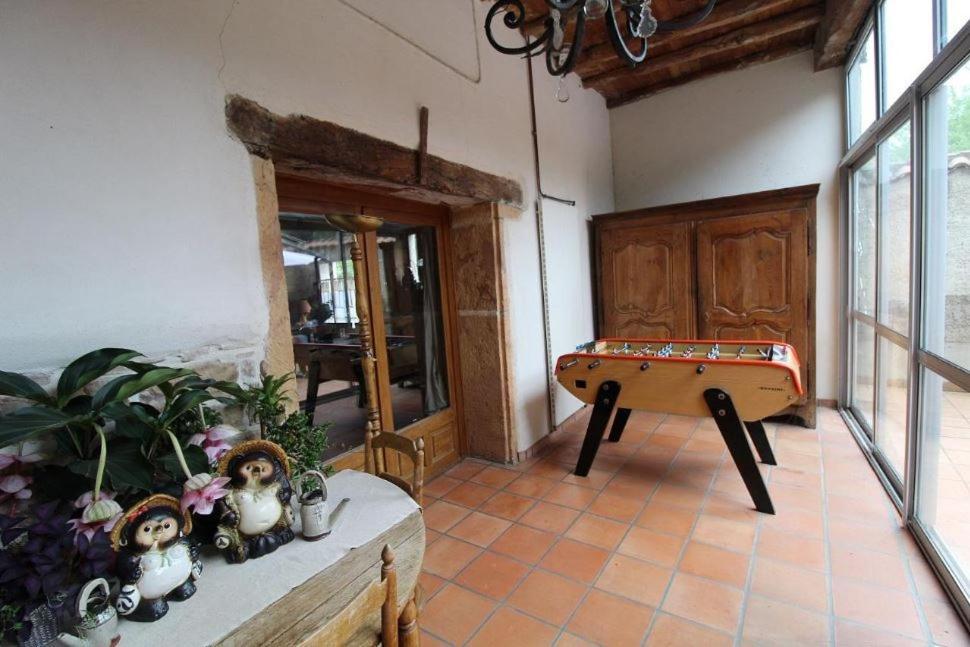 Gite Le Grenier Des Maraichers Albigny Exterior photo